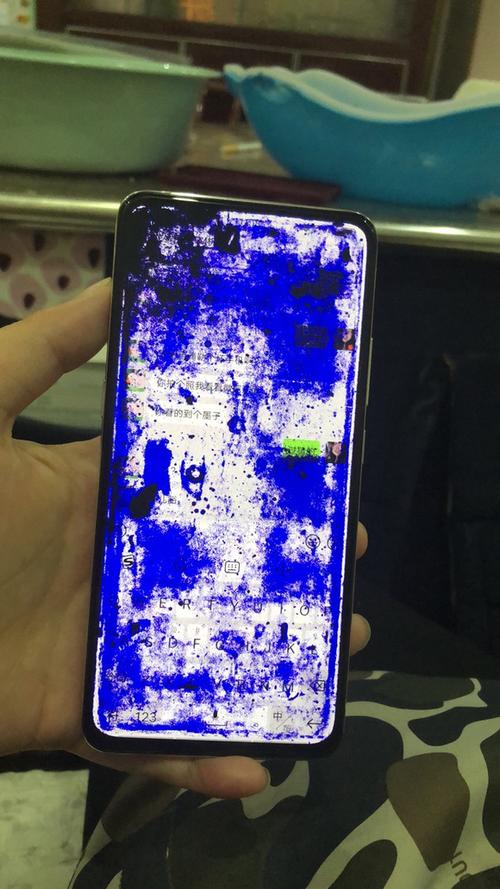 手机屏幕摔坏了保修吗缩略图
