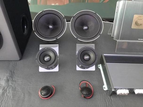 音箱怎么一边声大一边声小游戏截图