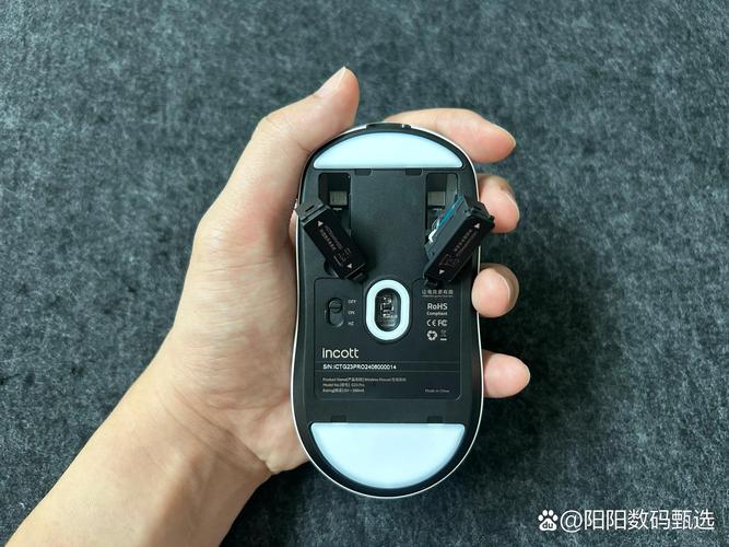 罗技g502鼠标宏自动压枪缩略图