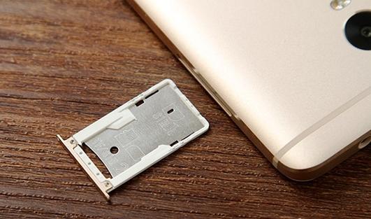 手机卡槽能放内存卡吗缩略图