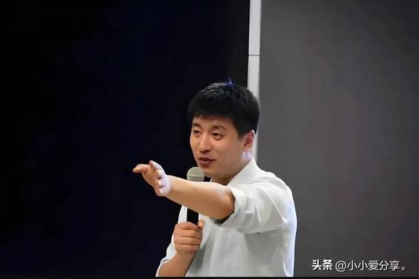张雪峰上海民航职业学院缩略图