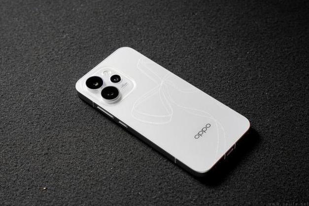 opporeno最新款是什么型号缩略图