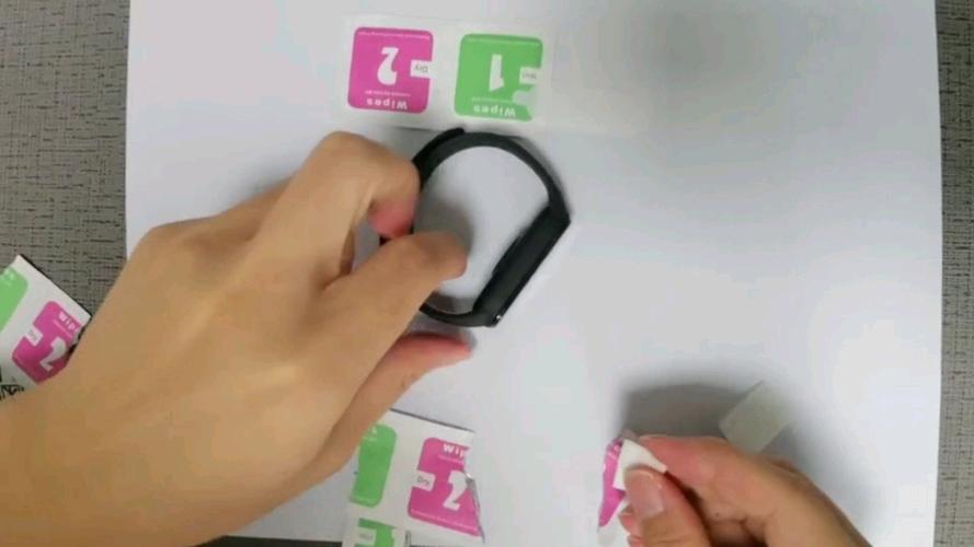 小米手环膜怎么贴缩略图