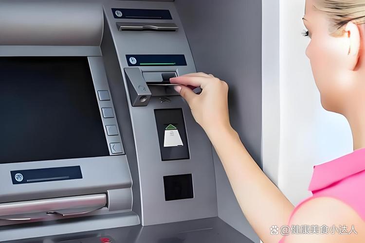 去银行取钱卡被吞了怎么办缩略图