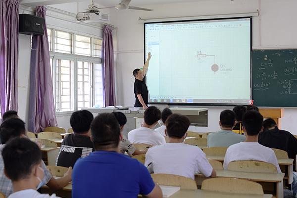 长江大学教务处网址缩略图