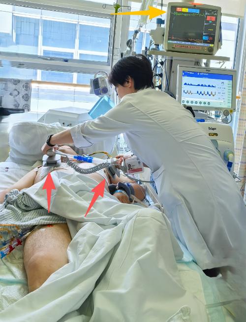 电击胸口心脏心跳声游戏截图