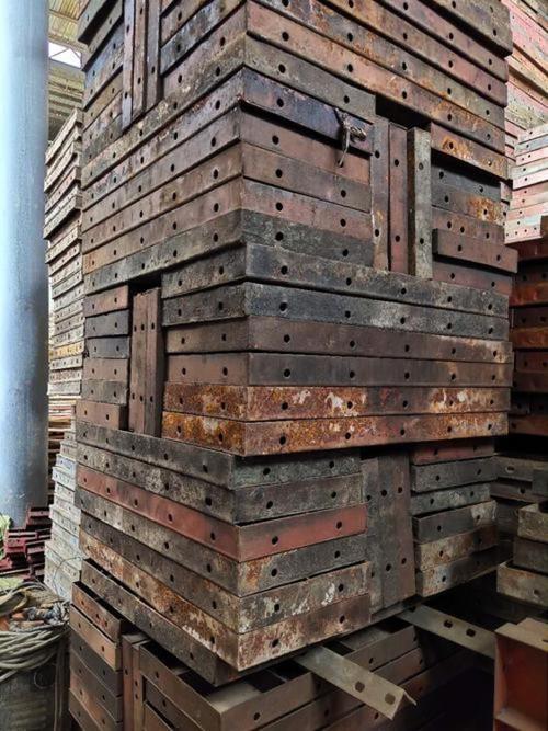 个人转让二手钢模板游戏截图