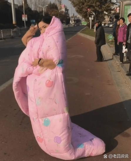 裹女生是什么意思缩略图