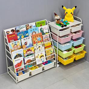 小学生放书的书架缩略图