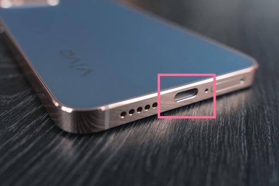 vivo手机听筒在哪个位置缩略图