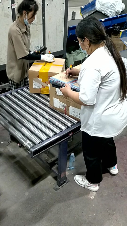 德邦员工待遇怎么样游戏截图