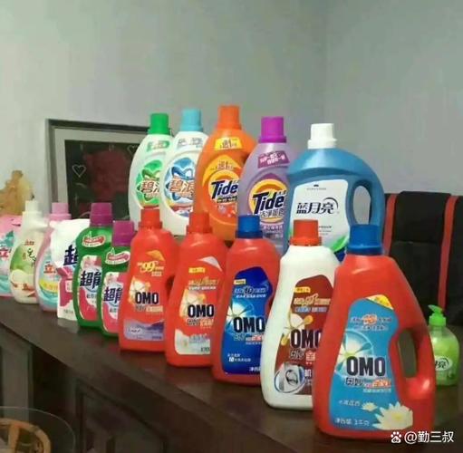 洗衣液洗衣服好还是洗衣粉好游戏截图