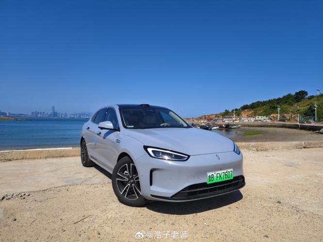 有线和无线CarPlay缩略图