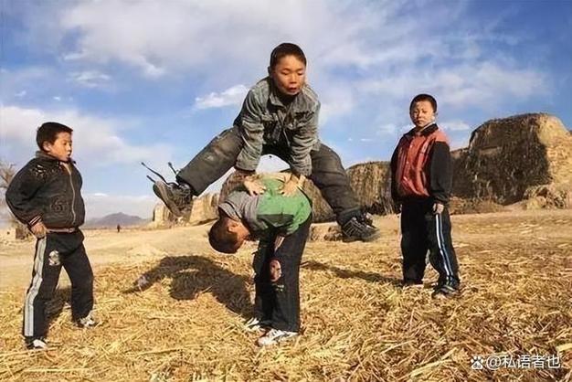 小孩子玩的游戏有哪些缩略图