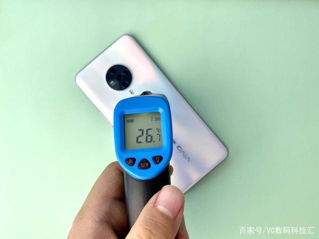 vivo手机温度一般多少度游戏截图