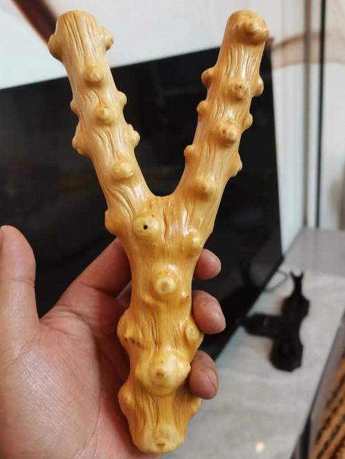 榆木和枣木弹弓哪个好缩略图