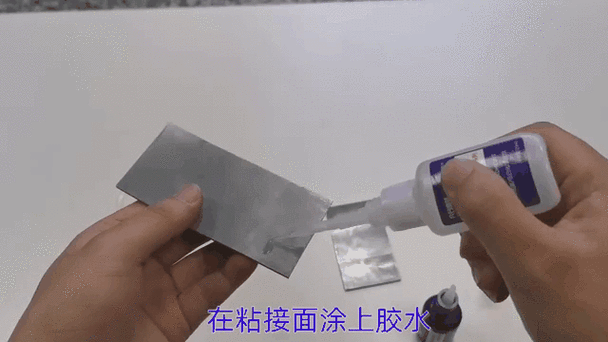 硅胶用什么胶水粘牢固缩略图