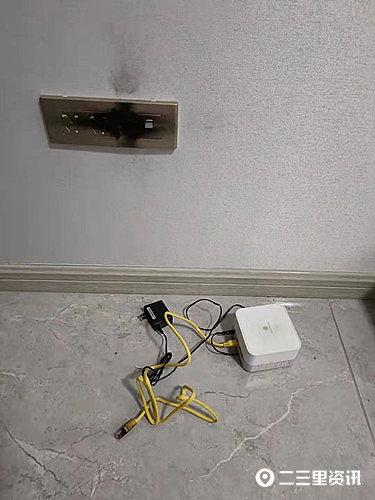 插座突然嘭的一声炸了缩略图