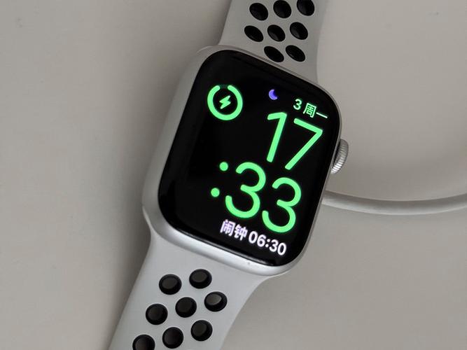 华为手表黑色好看还是白色好看缩略图