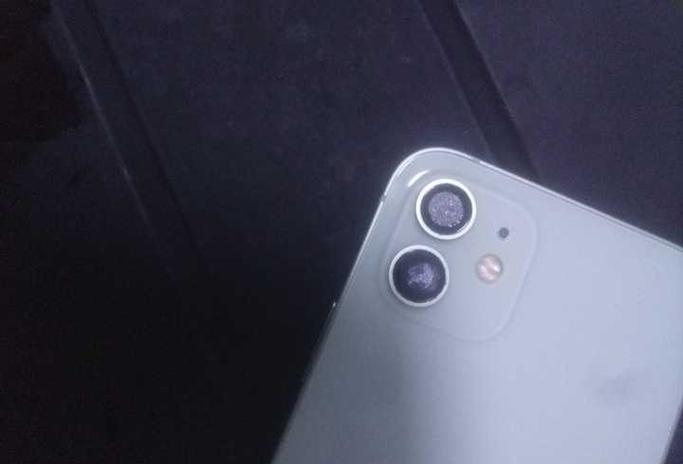 苹果7p前置摄像头模糊游戏截图