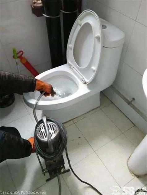 专业疏通马桶游戏截图