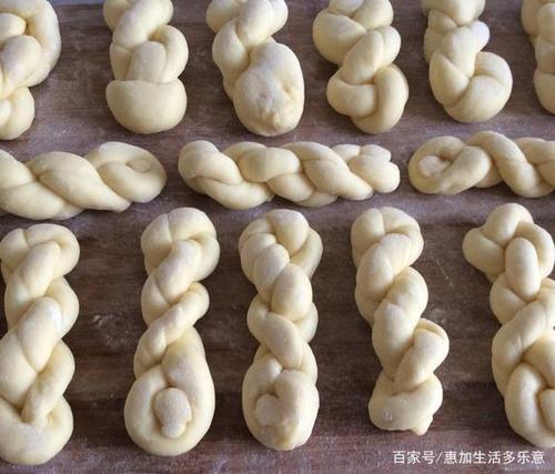 炸小麻花怎么和面又香又酥又脆游戏截图
