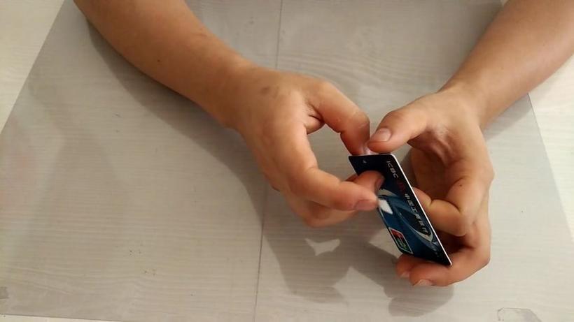 银行卡膜掉了怎么处理缩略图