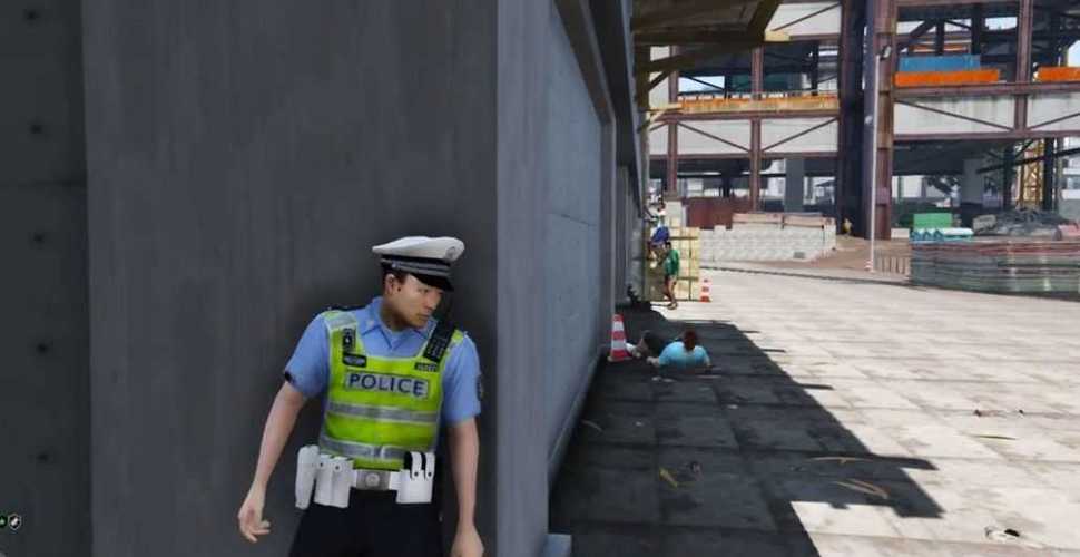 中国1.1特警模拟器中文版缩略图