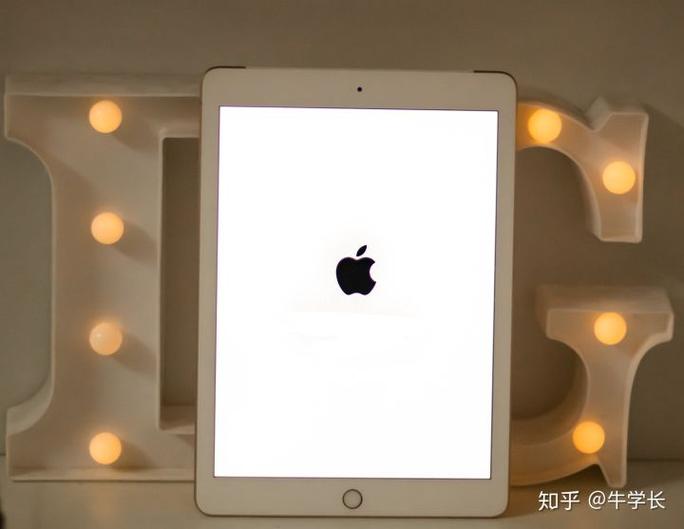 ipad一直卡在开机界面怎么办缩略图