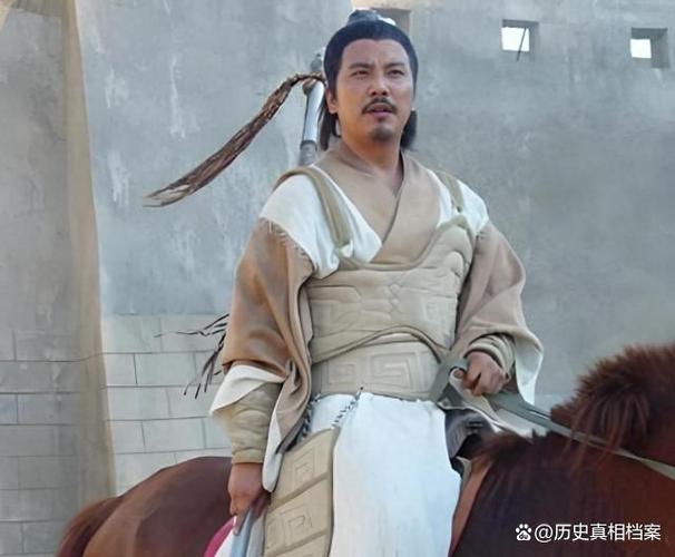真实历史单雄信缩略图