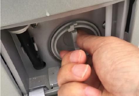 海尔洗衣机排水阀过滤器怎么清洗游戏截图