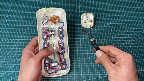 三根线如何接两根线缩略图
