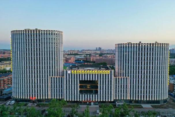 长春中医药第三附属医院地址游戏截图