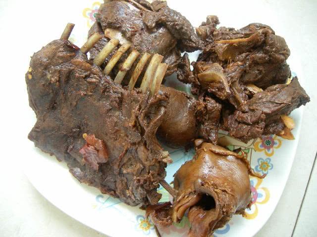 炖狗肉怎么做好吃缩略图