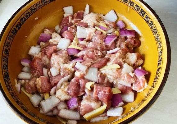 隔夜的羊肉串还能吃吗缩略图