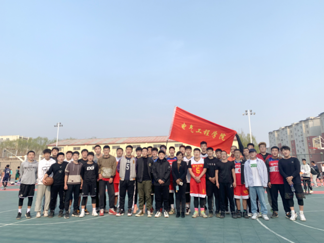 辽宁工业大学电气学院缩略图