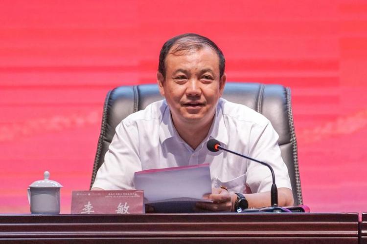 太行干部学院院长缩略图