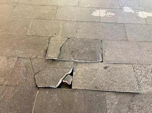 弹砖块的小游戏缩略图
