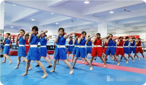 孩子上武校有出路吗游戏截图