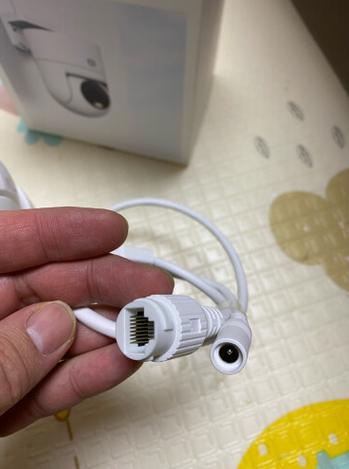 监控器插头游戏截图