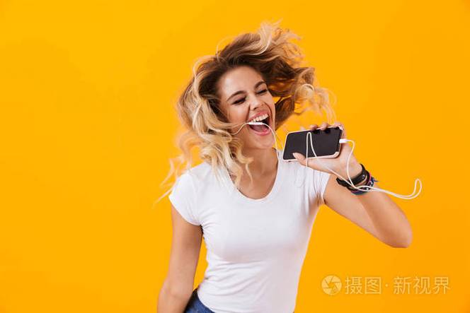 如何使用手机当麦克风唱歌缩略图