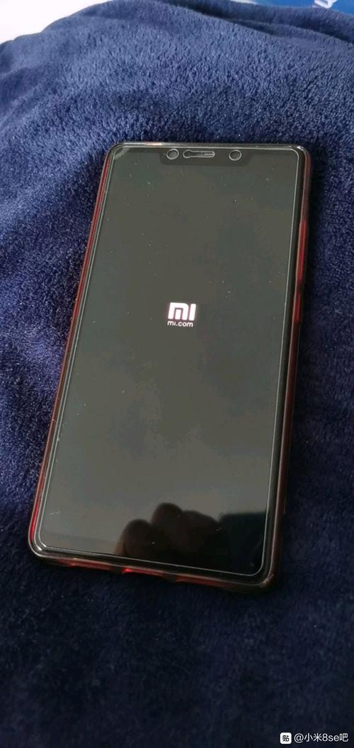 小米开机卡在mi界面有缩略图