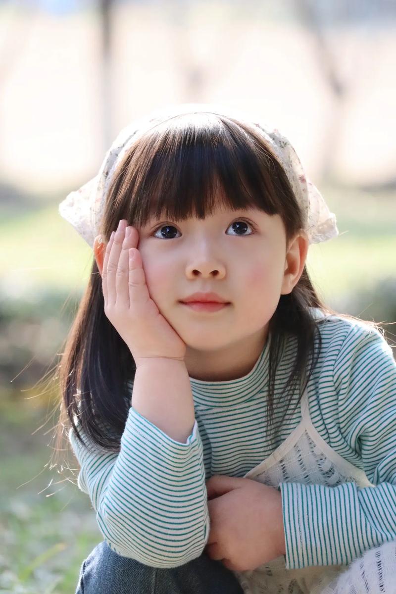 女孩说下班了幽默回复缩略图
