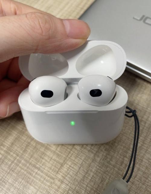 苹果耳机可以在安卓手机上用吗缩略图