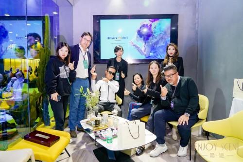 qq删除空间访问记录缩略图