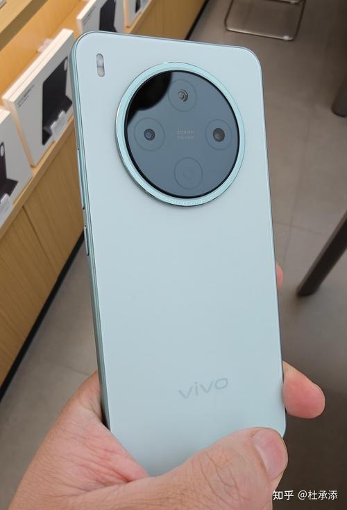 vivoy500pro建议买吗缩略图