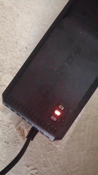 电瓶车充电灯一直闪烁缩略图