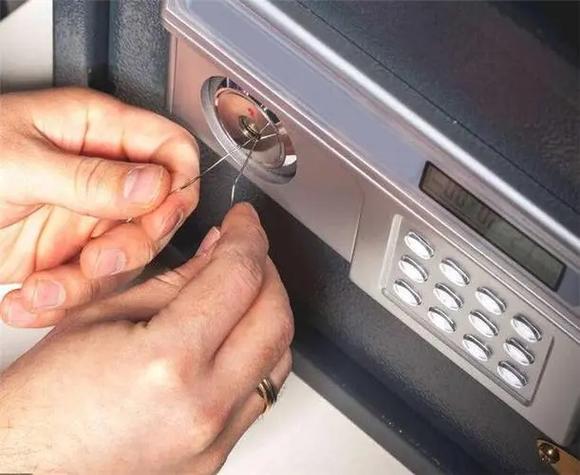 保险柜密码忘记了怎么打开缩略图