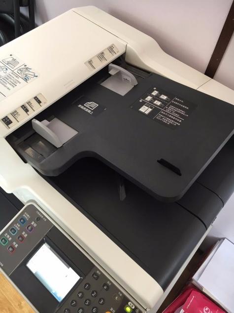 京瓷6525打印出来一头很淡缩略图