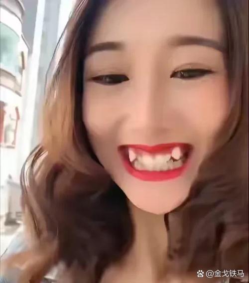 为什么一进虎牙屏幕就暗了缩略图